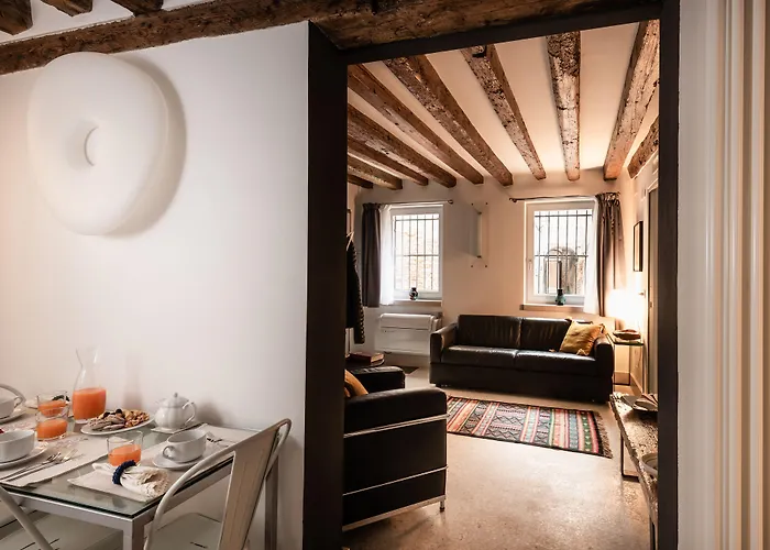Boutique House