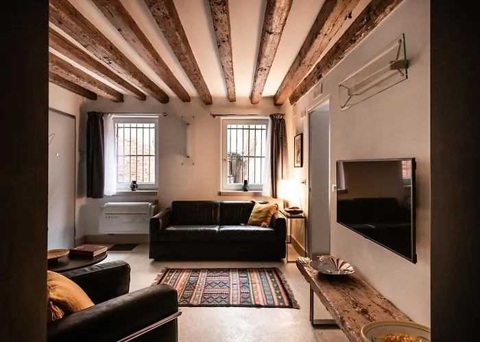 Boutique House
